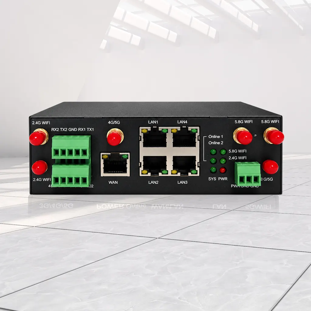 5-port industrial 5G RedCap router with multiple Ethernet ports for secure IIoT and remote automation connectivity