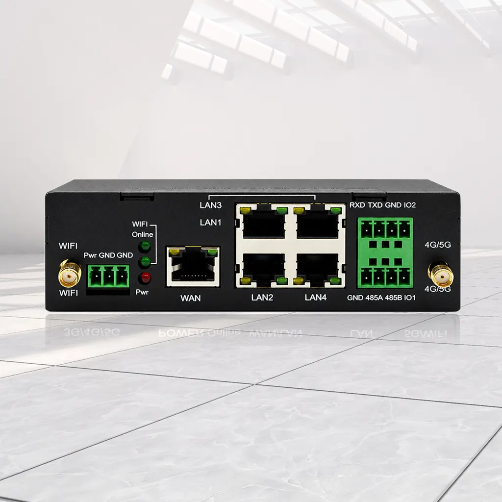 HoweVis 5-port industrial 5G RedCap router for multi-device IIoT and remote automation connectivity